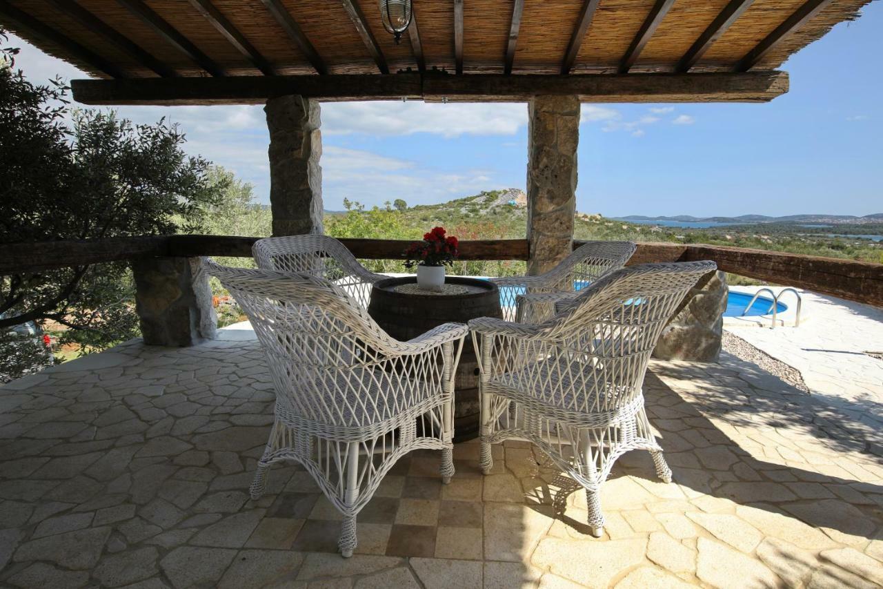 Holiday Home Petar Drage Luaran gambar